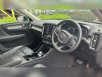 Used Volvo XC40 2021 for sale - 76307508: Photo