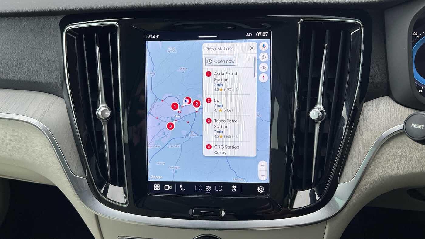 Used Volvo V60 2022 for sale - 77091820: Photo 10