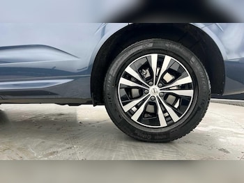 Used Volvo XC60 2023 for sale - 78586631: Photo