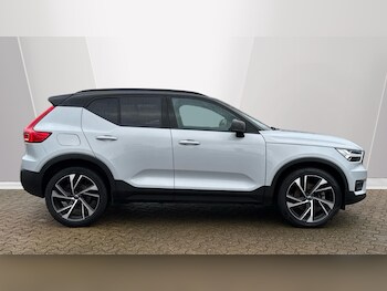 Used Volvo XC40 2020 for sale - 76765326: Photo