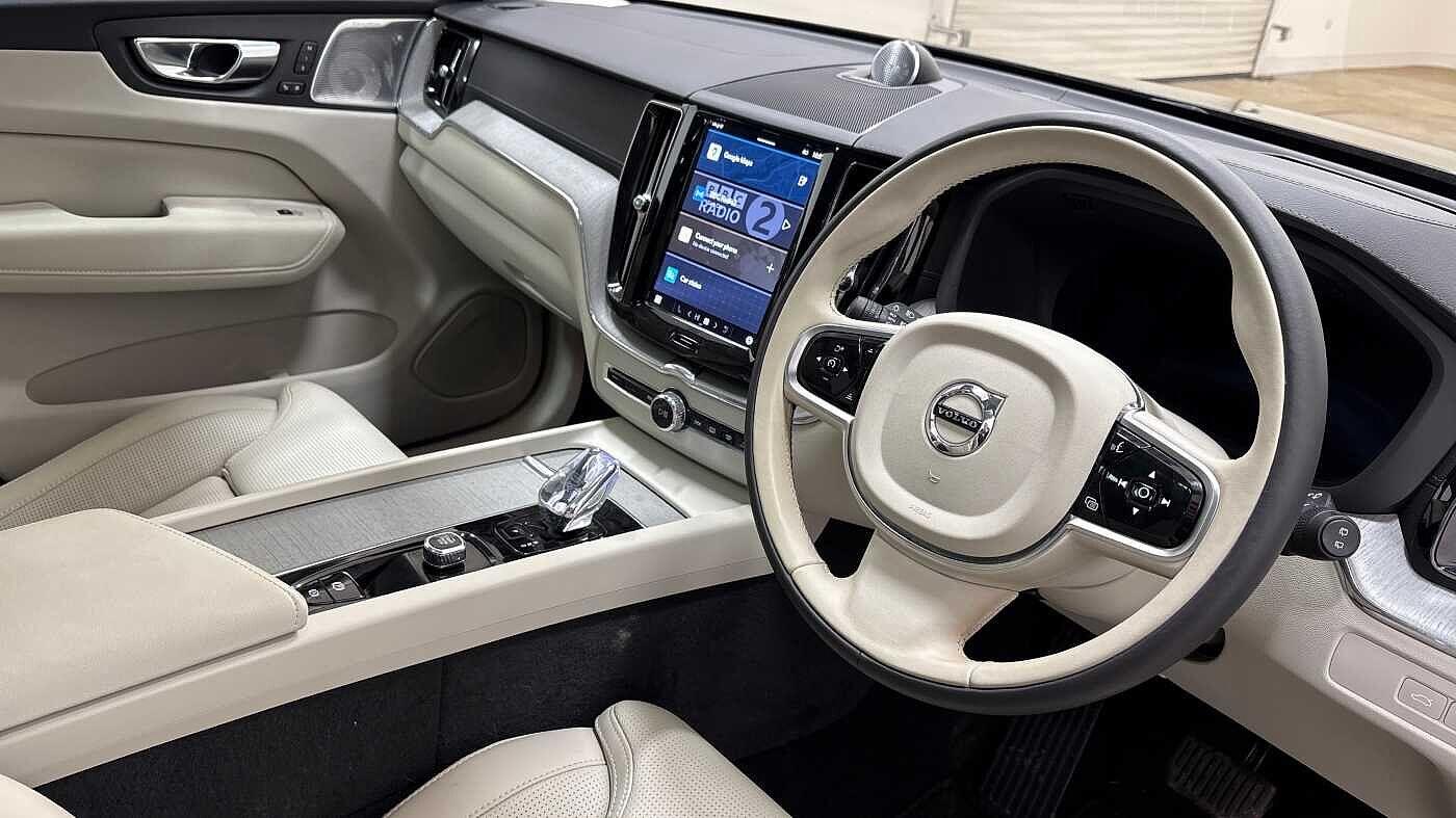 Used Volvo XC60 2024 for sale - 77468296: Photo 9
