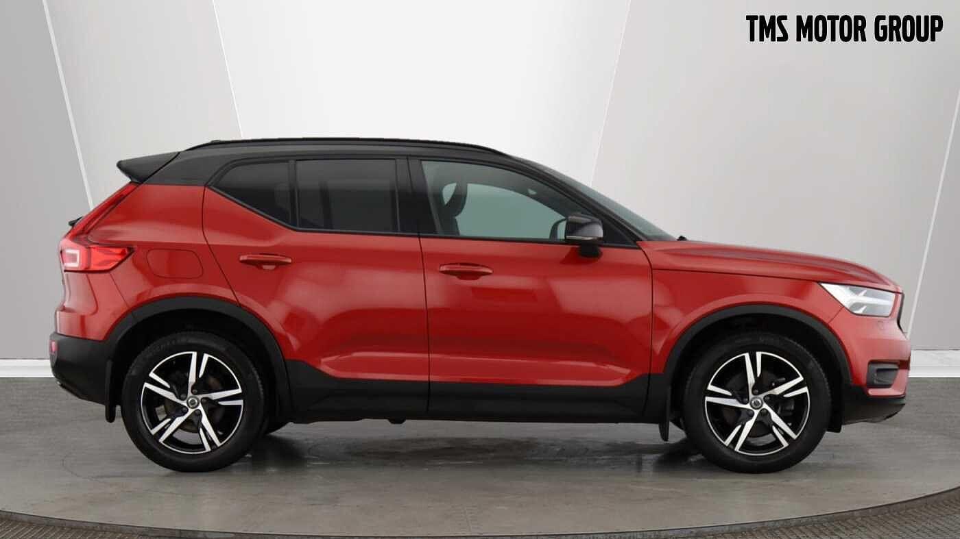 Used Volvo XC40 2021 for sale - 76701516: Photo 2
