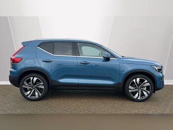 Used Volvo XC40 2025 for sale - 77238536: Photo