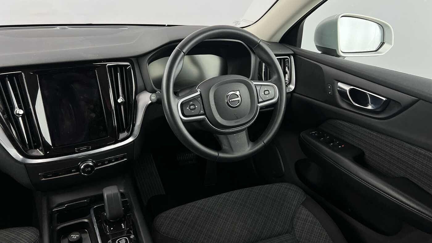Used Volvo V60 2021 for sale - 77386908: Photo 8
