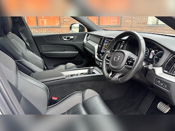 Used Volvo XC60 2020 for sale - 77673048: Photo