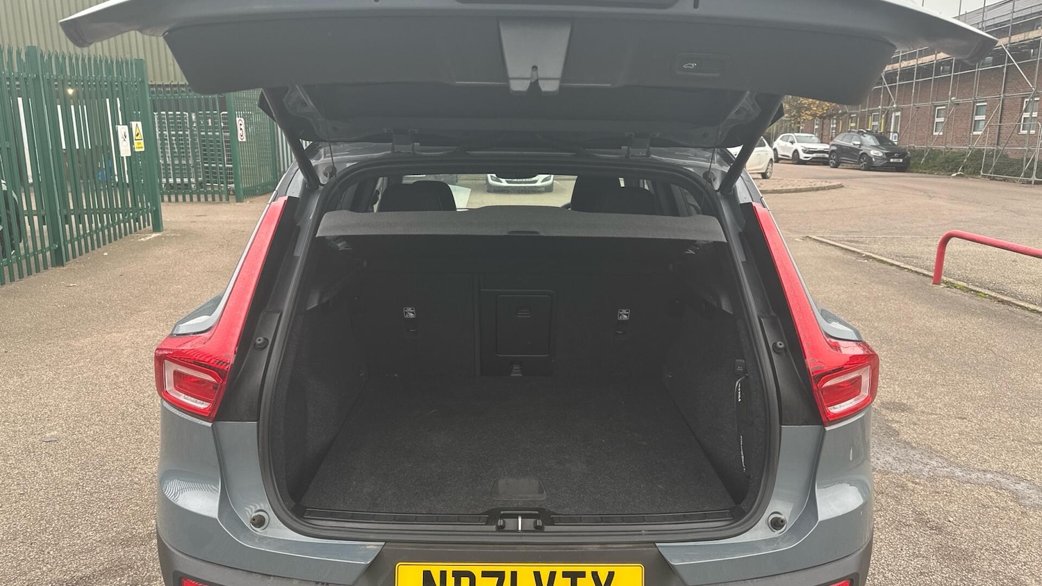 Used Volvo XC40 2021 for sale - 76425609: Photo 13