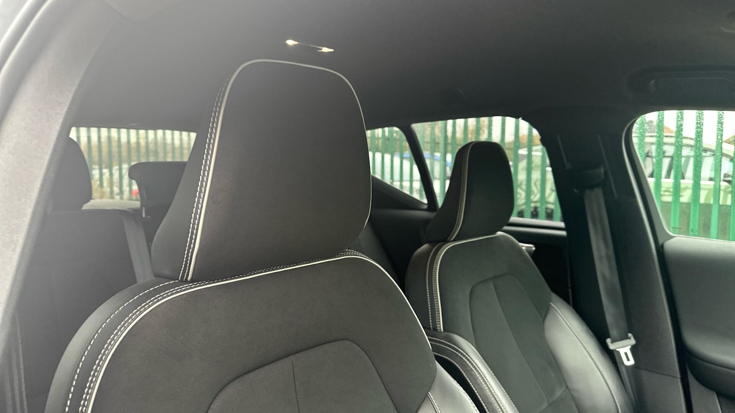 Used Volvo XC40 2021 for sale - 76425609: Photo 28