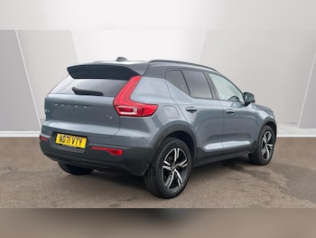 Used Volvo XC40 2021 for sale - 76425609: Photo