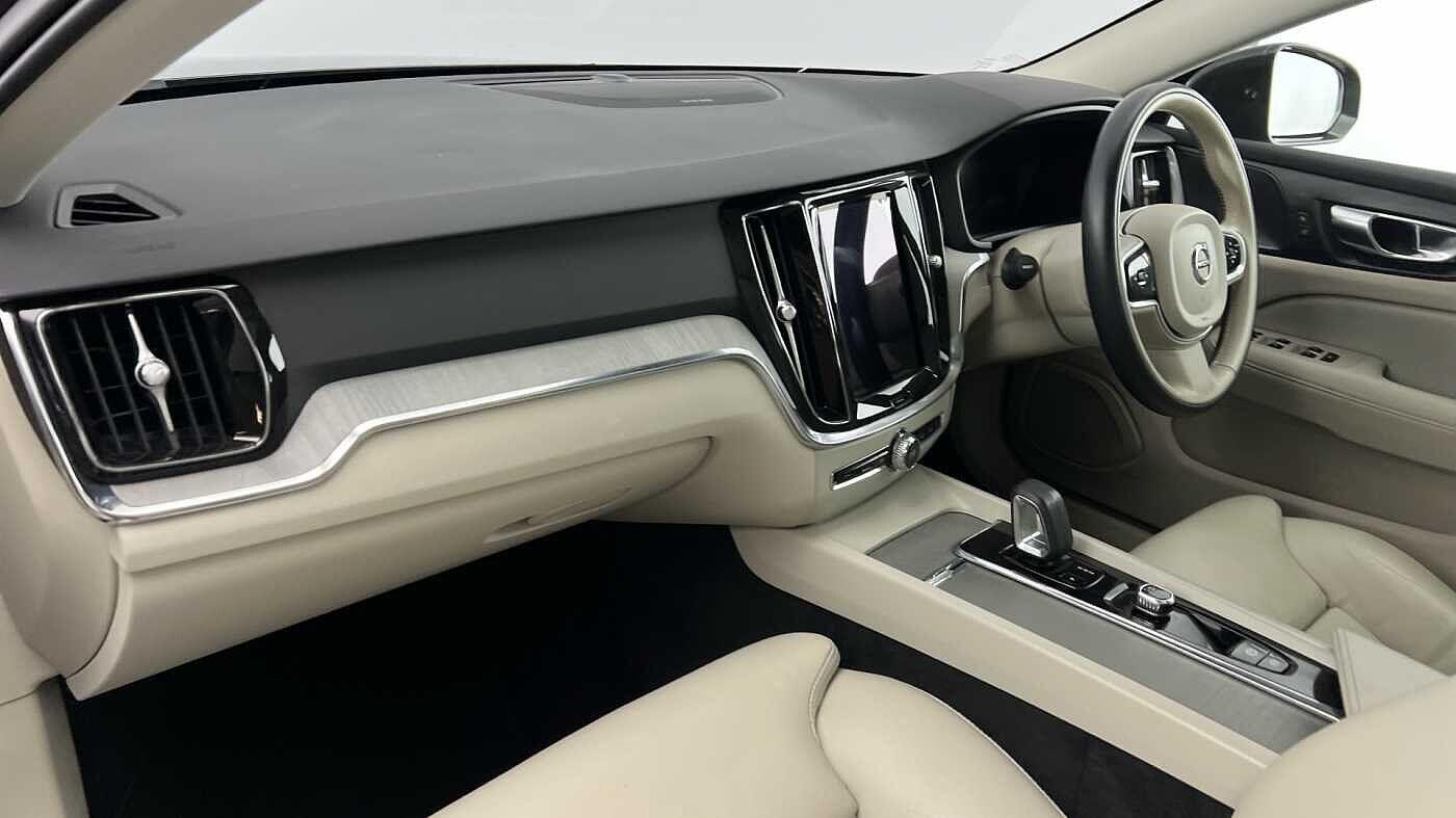 Used Volvo V60 2021 for sale - 77386472: Photo 6