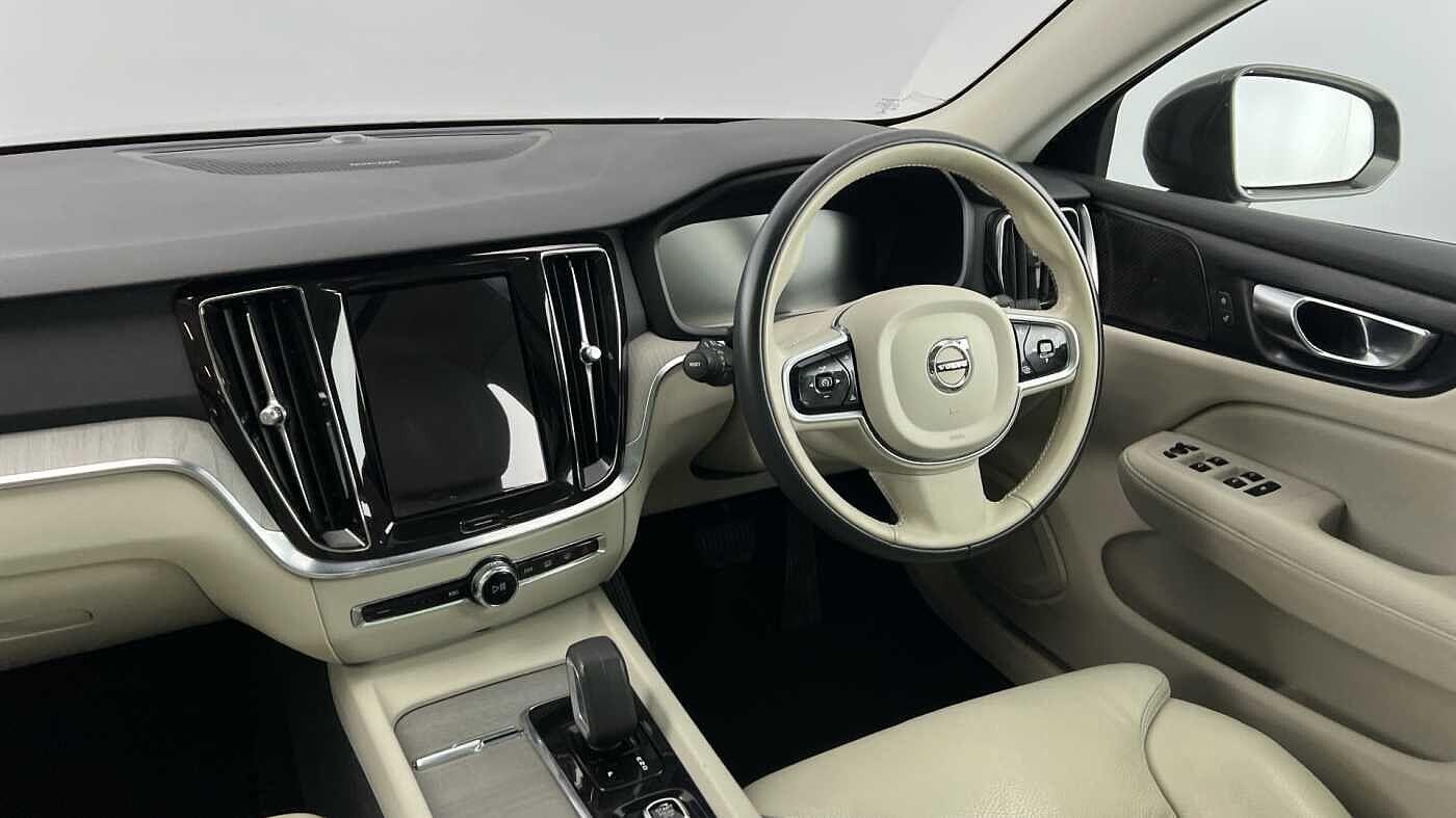Used Volvo V60 2021 for sale - 77386472: Photo 8