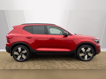 Used Volvo XC40 2023 for sale - 77016531: Photo