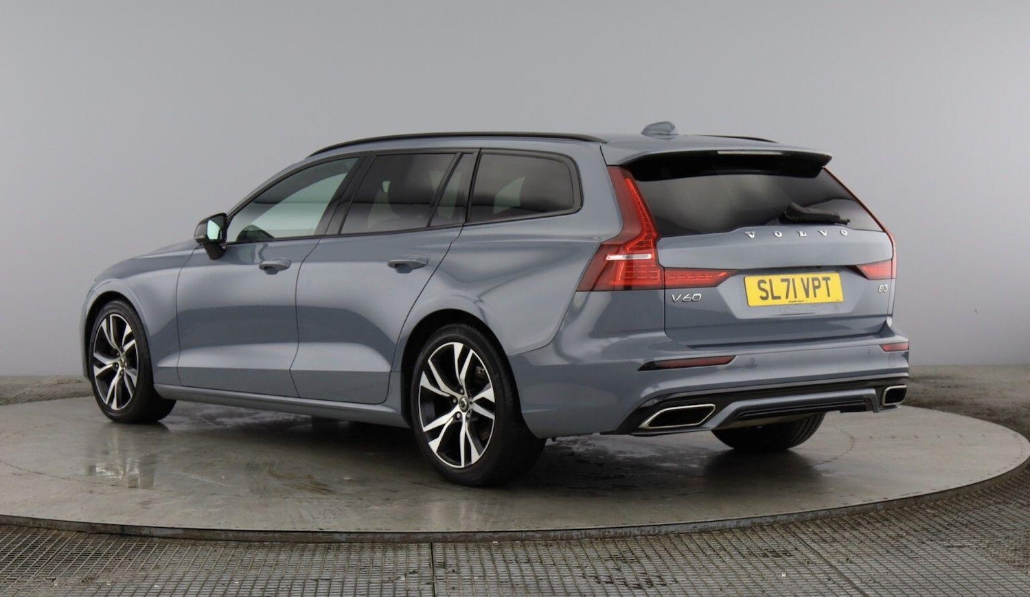 Used Volvo V60 2021 for sale - 77386916: Photo 13