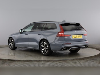 Used Volvo V60 2021 for sale - 77386916: Photo