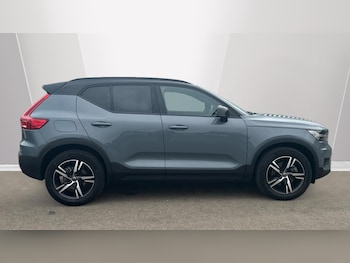 Used Volvo XC40 2021 for sale - 76380973: Photo