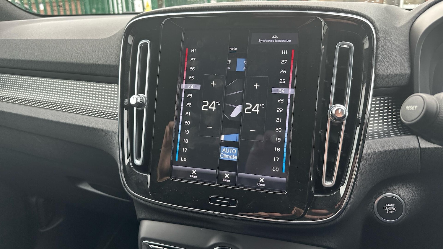 Used Volvo XC40 2021 for sale - 76380973: Photo 46