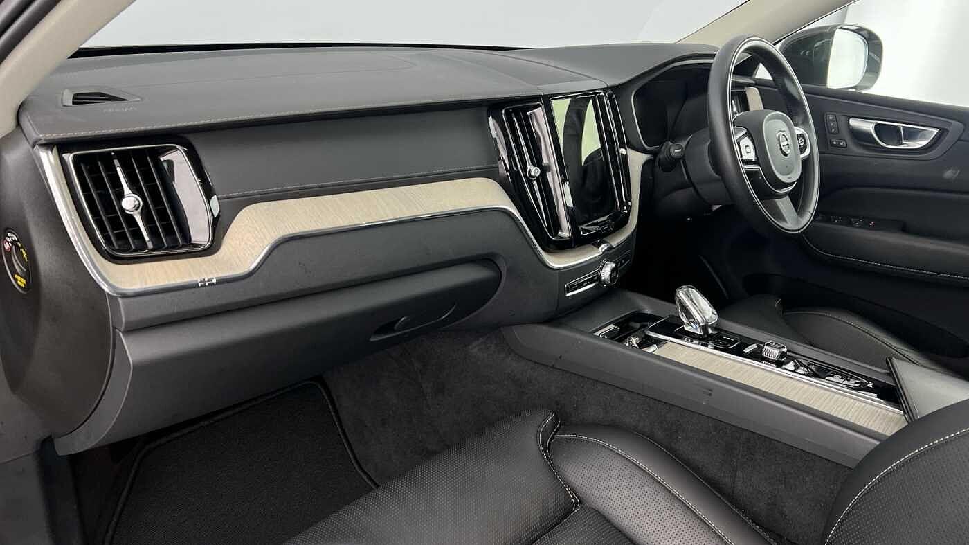 Used Volvo XC60 2021 for sale - 76824077: Photo 6