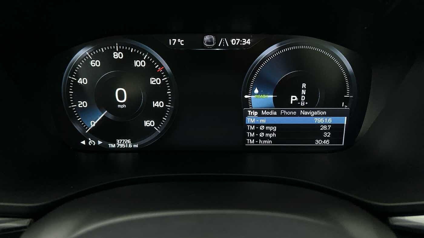 Used Volvo XC60 2021 for sale - 76824077: Photo 9