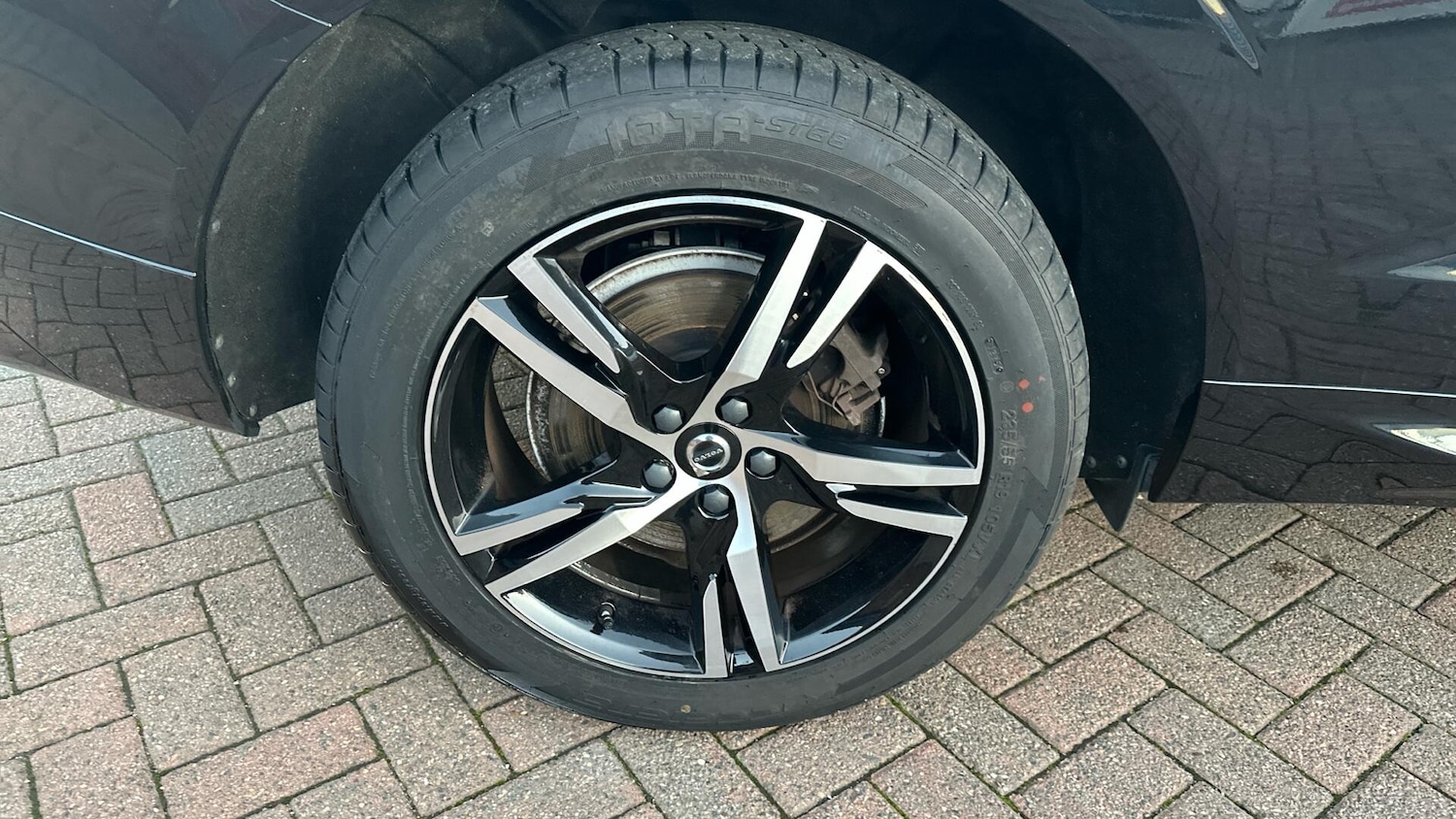 Used Volvo XC60 2021 for sale - 76942422: Photo 31