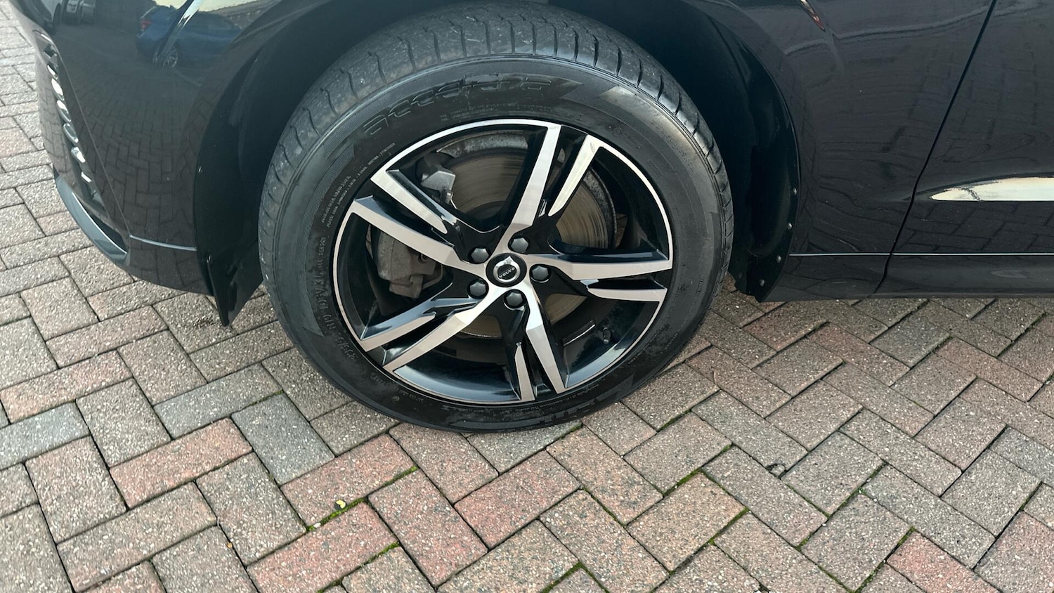 Used Volvo XC60 2021 for sale - 76942422: Photo 42