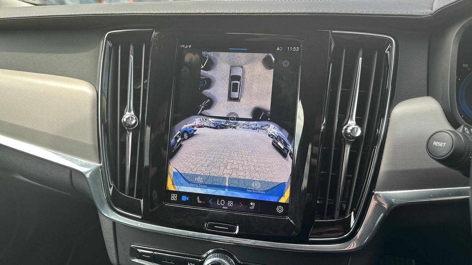 Used Volvo V90 2024 for sale - 76306483: Photo 18