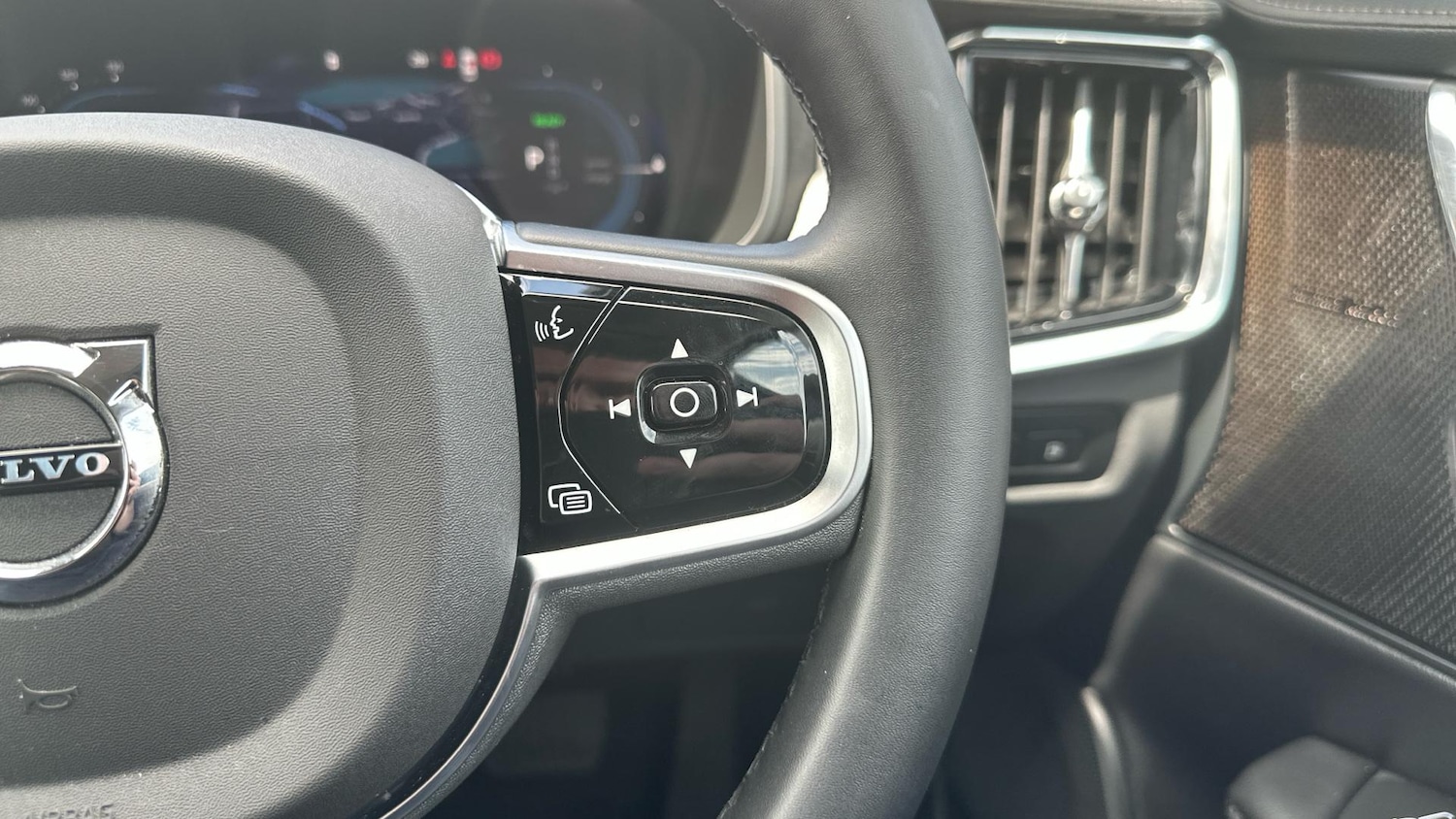 Used Volvo V90 2024 for sale - 76306483: Photo 21