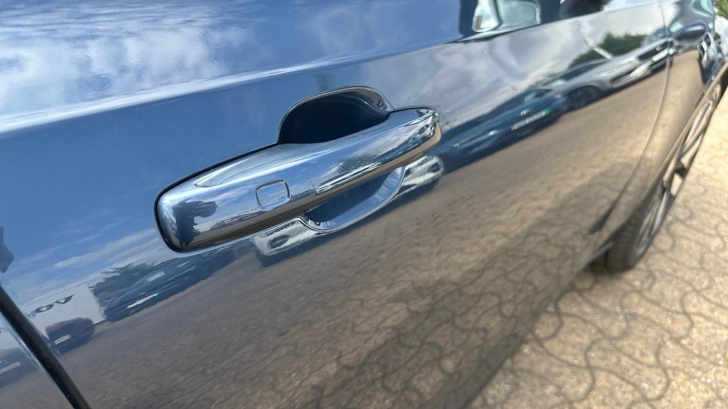 Used Volvo V90 2024 for sale - 76306483: Photo 39