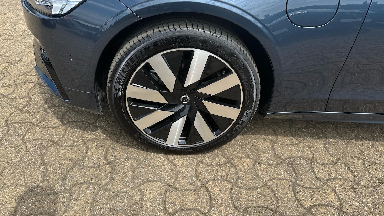 Used Volvo V90 2024 for sale - 76306483: Photo 43