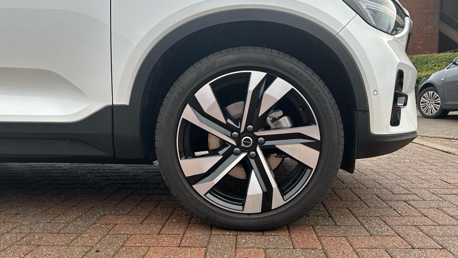 Used Volvo XC40 2024 for sale - 76307423: Photo 16