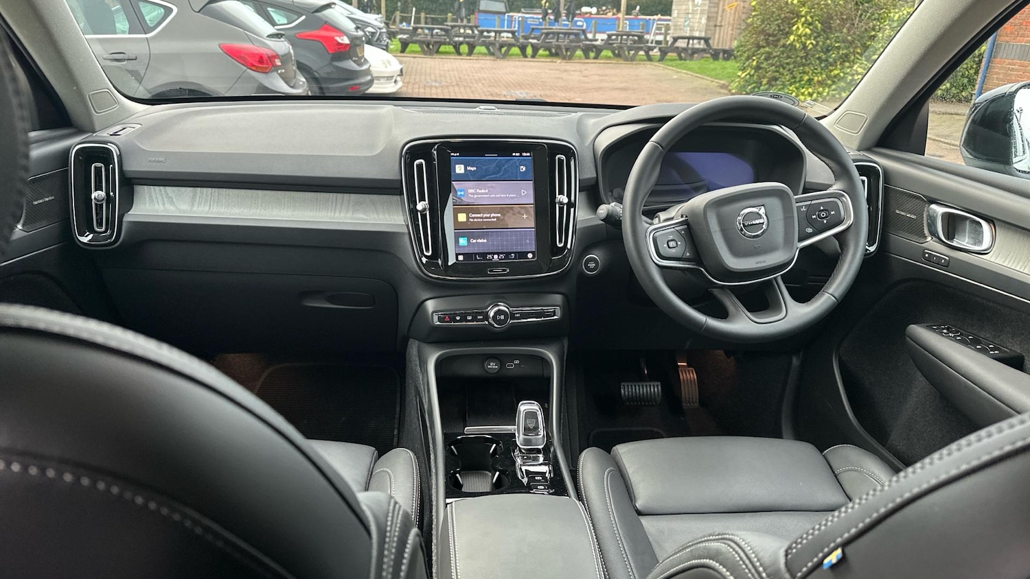 Used Volvo XC40 2024 for sale - 76307423: Photo 20