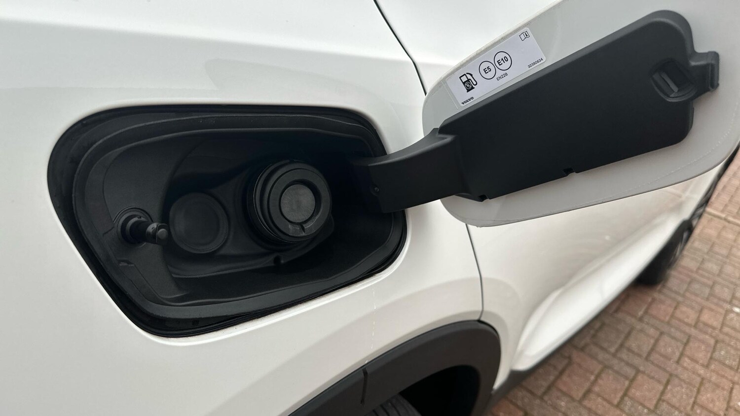 Used Volvo XC40 2024 for sale - 76307423: Photo 39