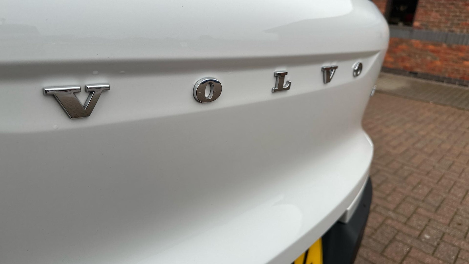 Used Volvo XC40 2024 for sale - 76307423: Photo 43