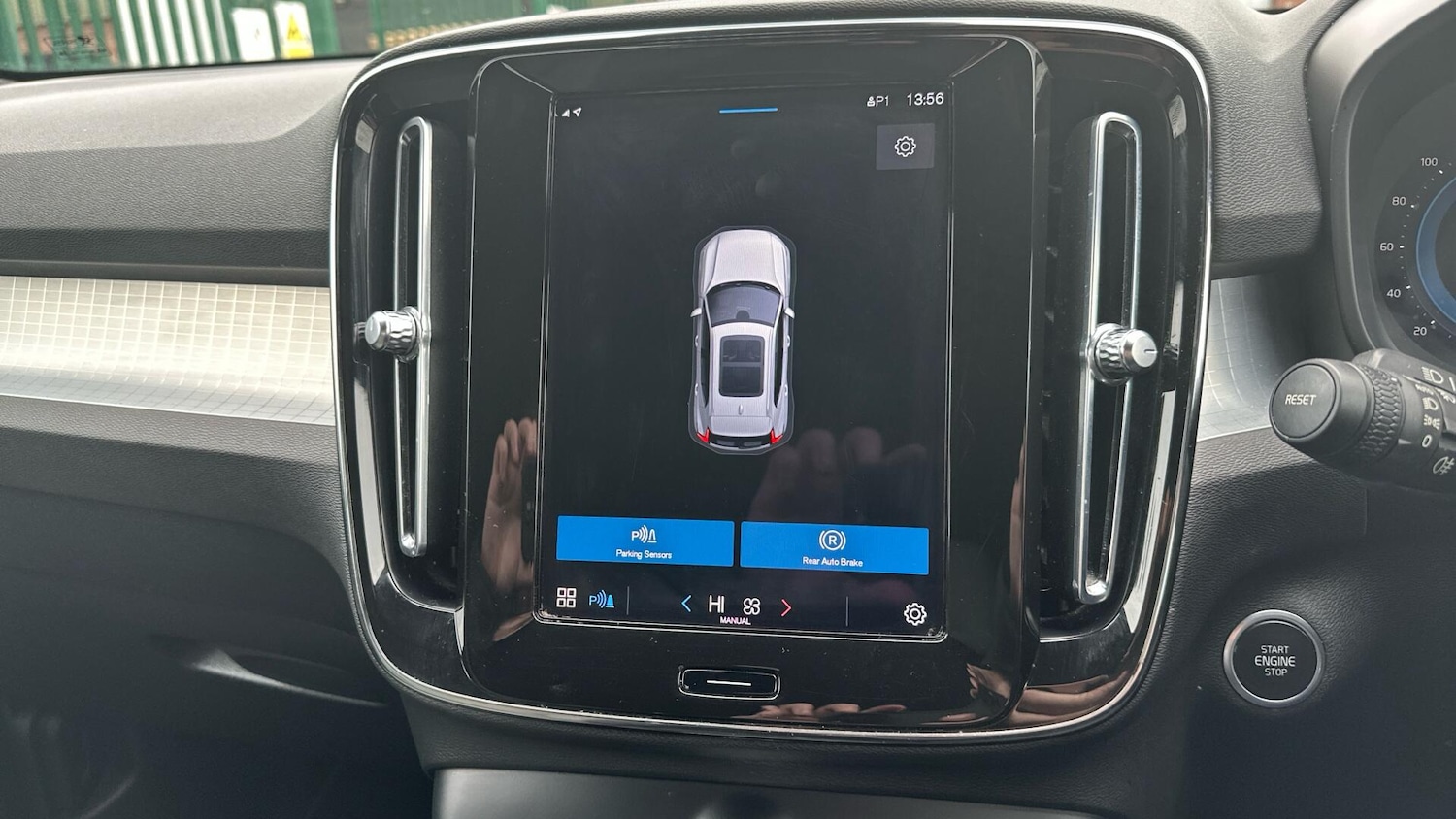 Used Volvo XC40 2022 for sale - 76306497: Photo 15