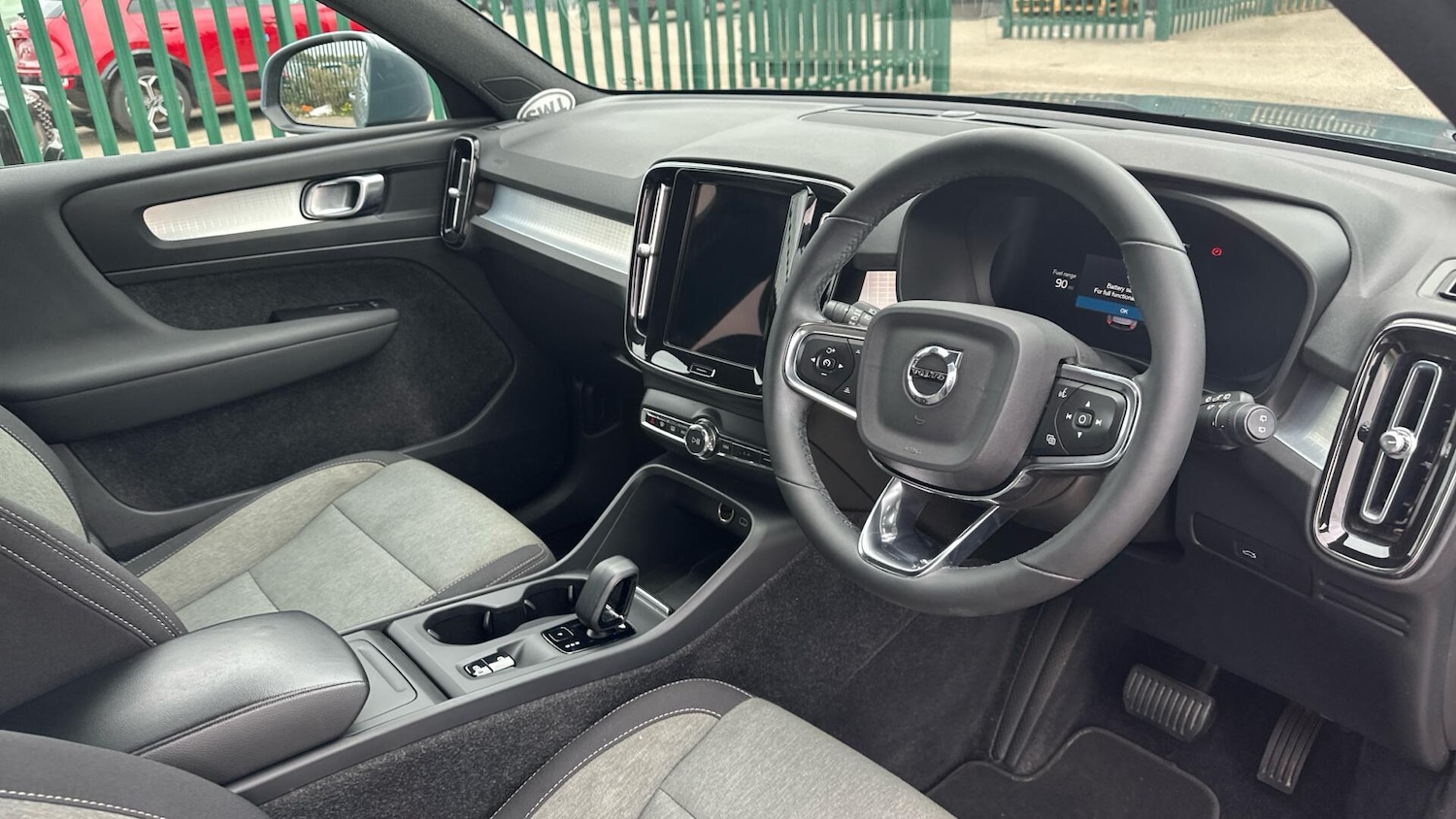 Used Volvo XC40 2022 for sale - 76306497: Photo 4