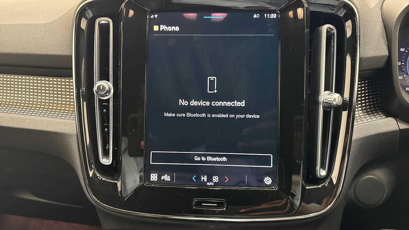 Used Volvo XC40 2021 for sale - 77673149: Photo 35