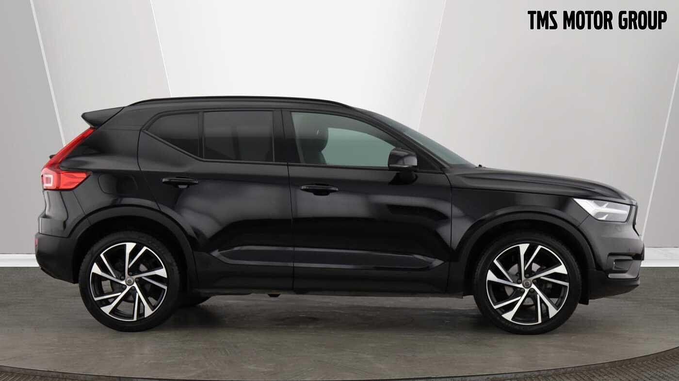 Used Volvo XC40 for sale - 77344314: Photo 2