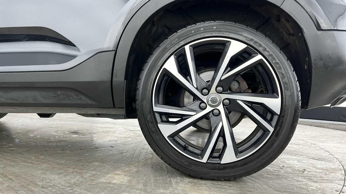 Used Volvo XC40 for sale - 77344314: Photo 4