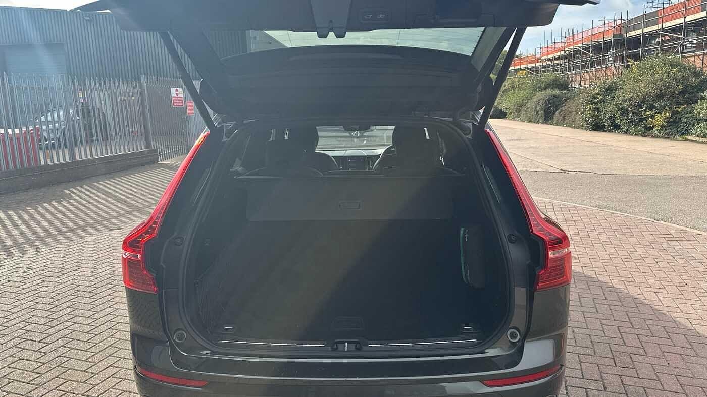 Used Volvo XC60 2021 for sale - 76634108: Photo 16