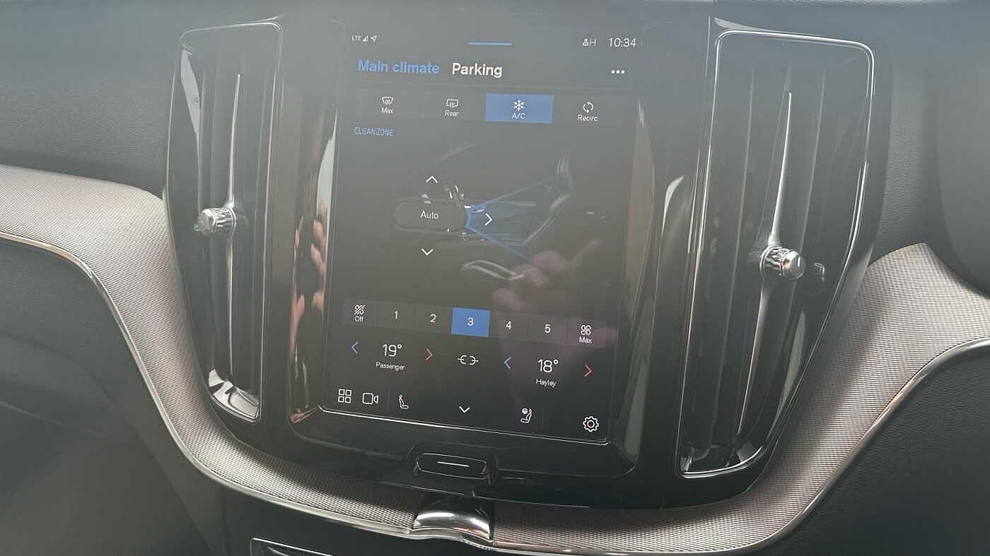 Used Volvo XC60 2021 for sale - 76634108: Photo 52