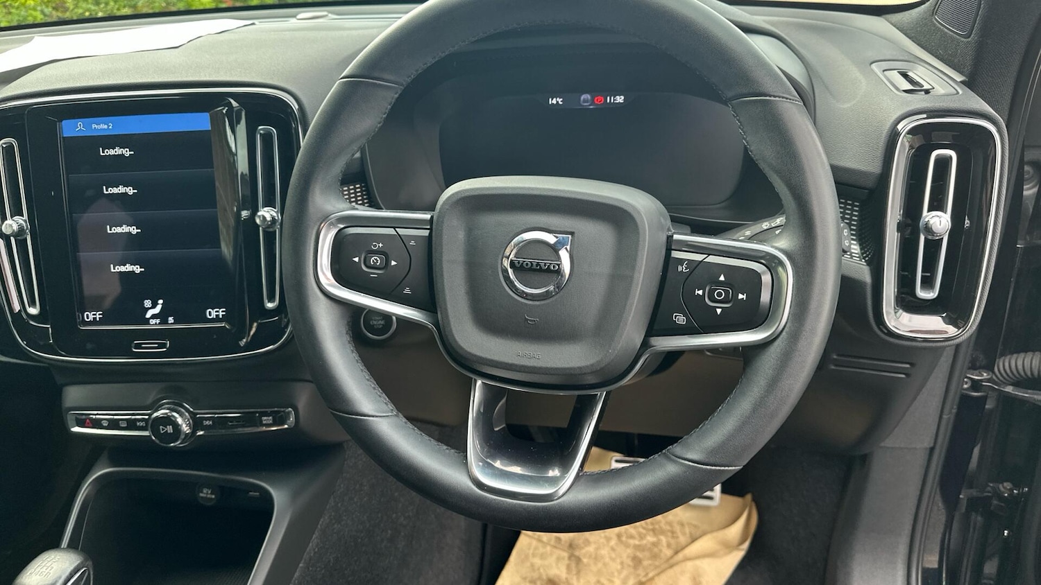 Used Volvo XC40 2021 for sale - 76360300: Photo 10