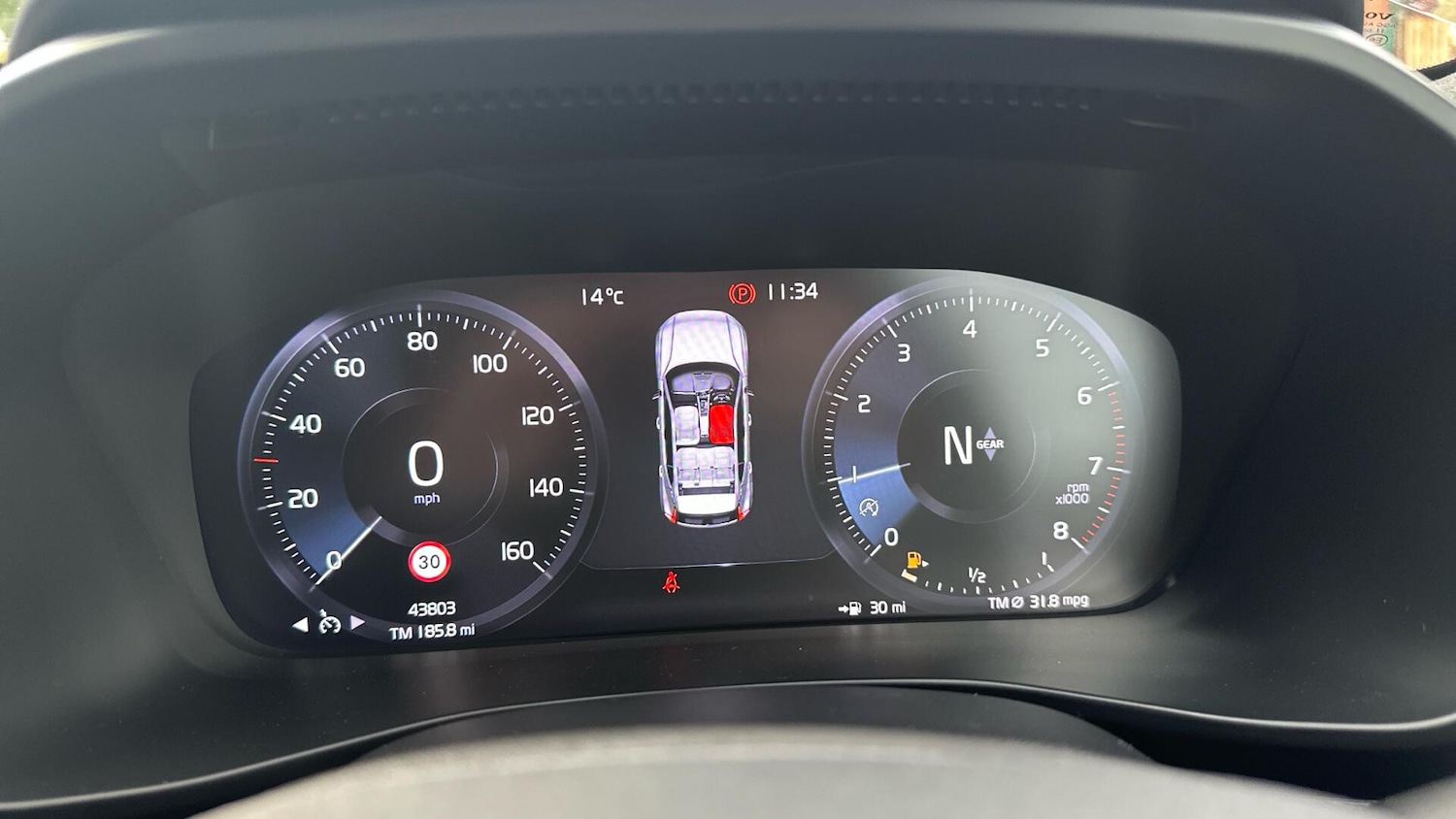 Used Volvo XC40 2021 for sale - 76360300: Photo 11