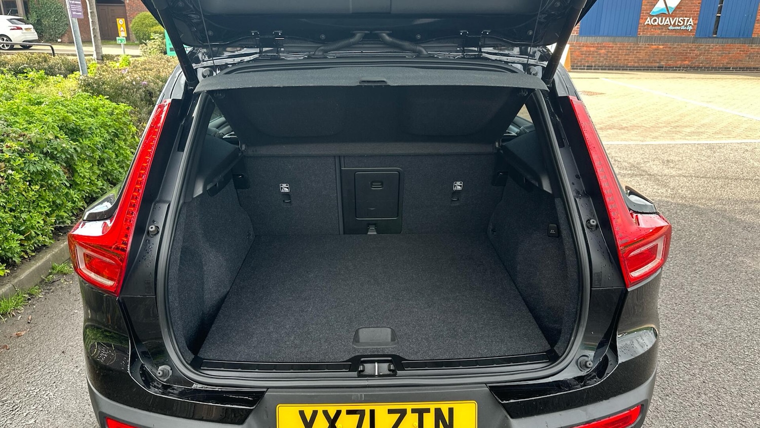 Used Volvo XC40 2021 for sale - 76360300: Photo 13