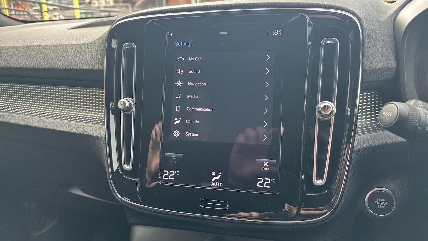 Used Volvo XC40 2021 for sale - 76360300: Photo 15