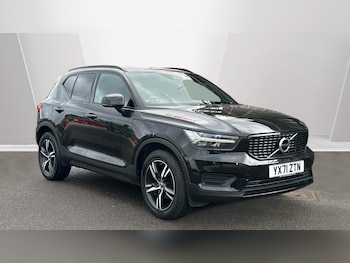 Used Volvo XC40 2021 for sale - 76360300: Photo