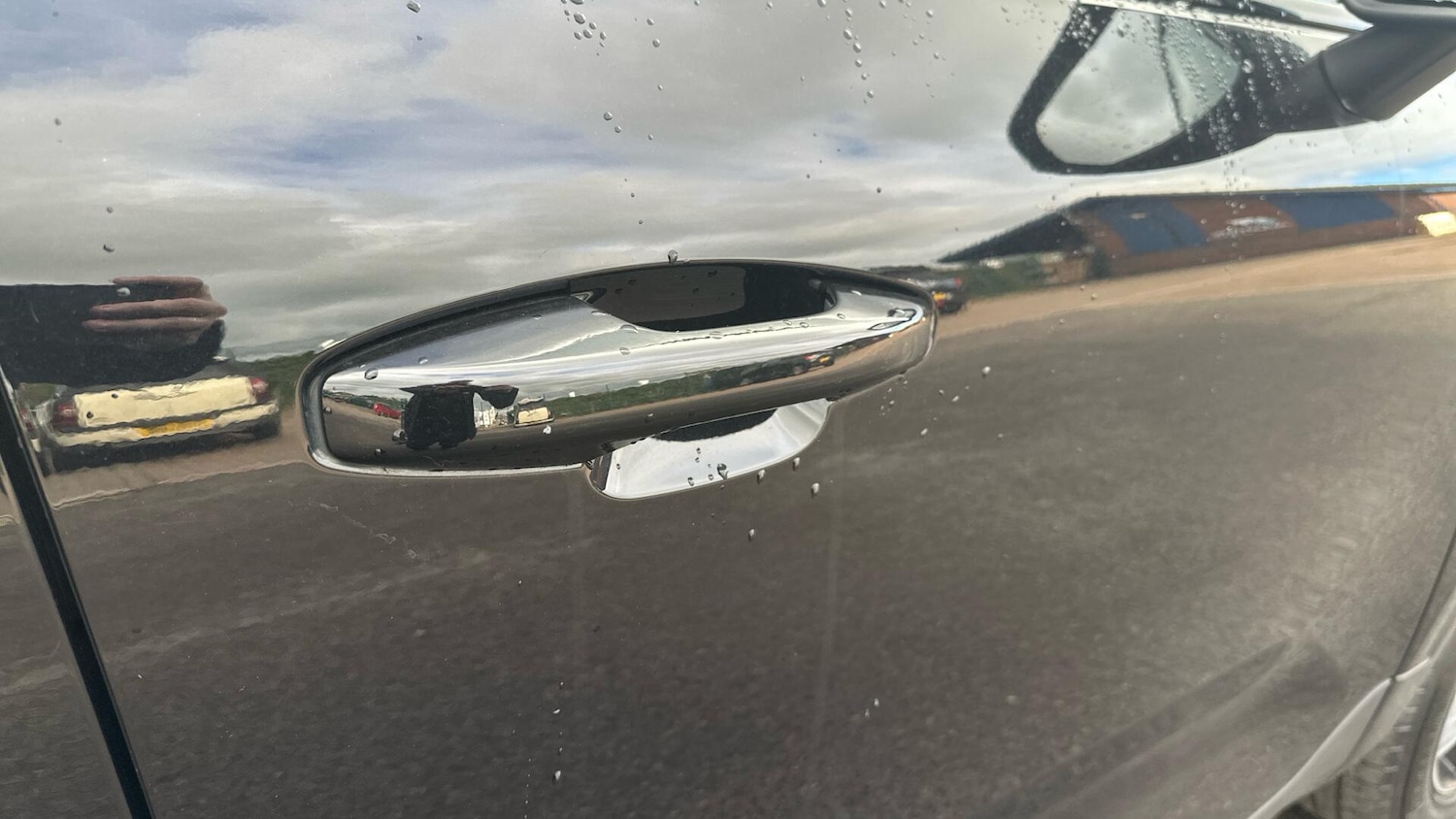 Used Volvo XC40 2021 for sale - 76360300: Photo 34