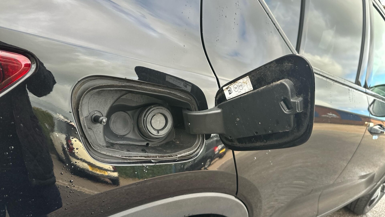 Used Volvo XC40 2021 for sale - 76360300: Photo 35