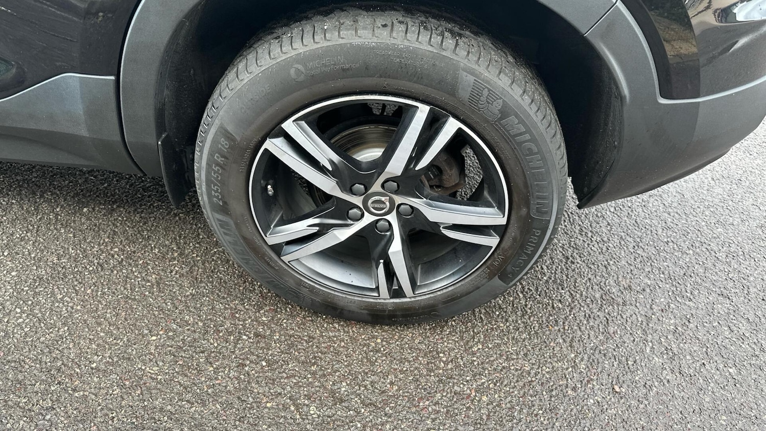 Used Volvo XC40 2021 for sale - 76360300: Photo 40