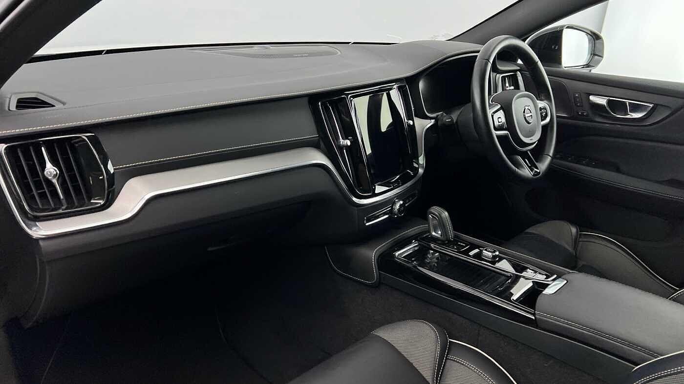 Used Volvo V60 2021 for sale - 77386390: Photo 6