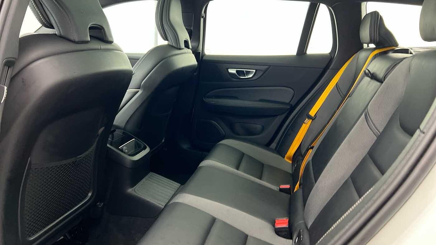 Used Volvo V60 2021 for sale - 77386390: Photo 7