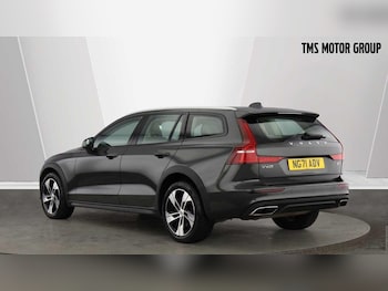 Used Volvo V60 2021 for sale - 77673047: Photo
