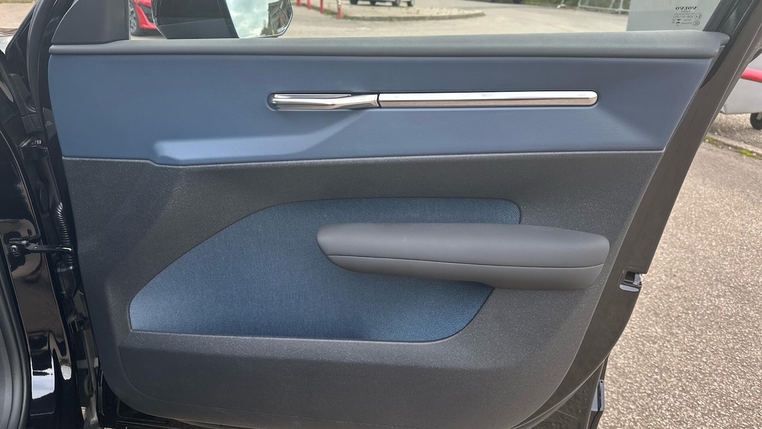 Used Volvo EX30 2025 for sale - 76307554: Photo 26